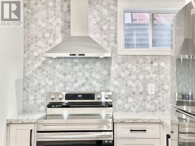 Photo du bâtiment - 40 Brewsland Crescent