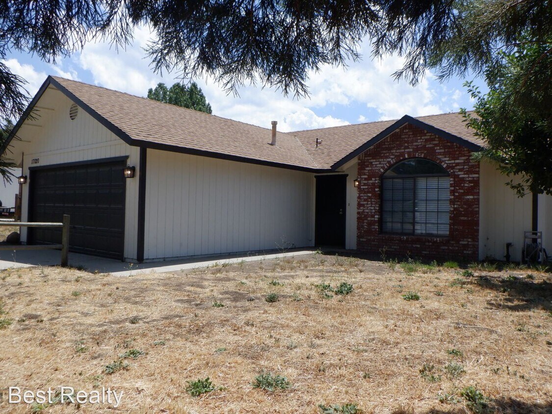 3 br, 2 bath House 17020 Bold Venture Dr House Rental in Tehachapi