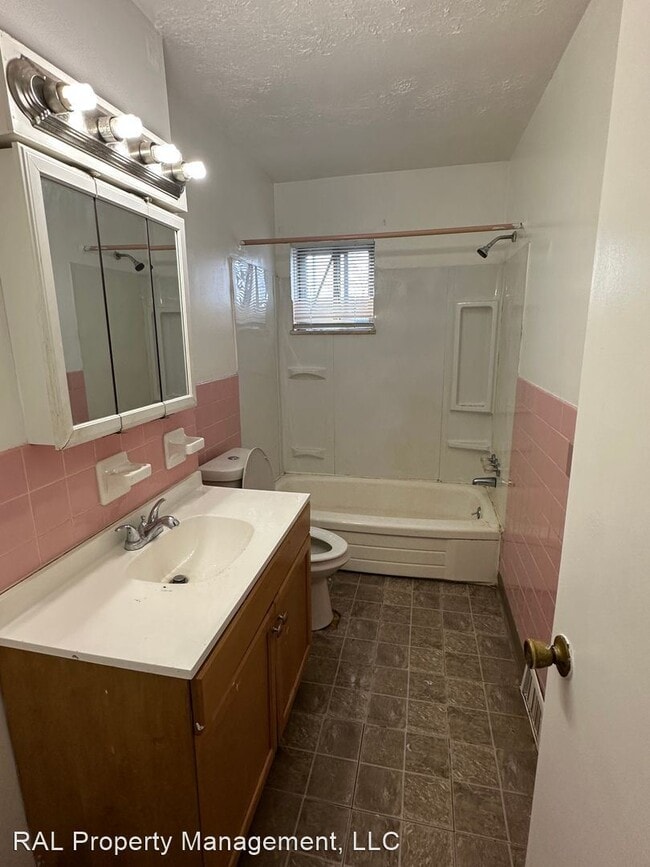 Building Photo - 2 br, 1 bath House - 23756 banbury circle 8