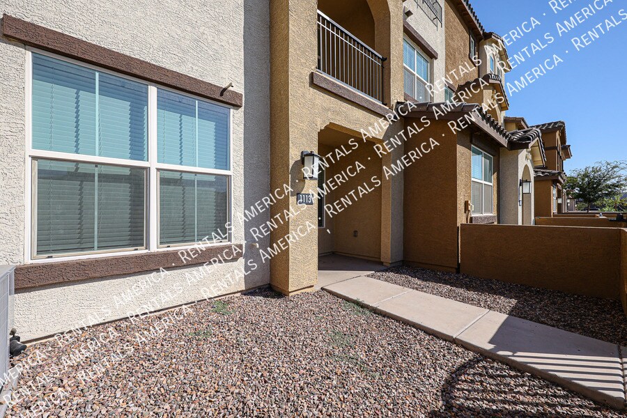 Foto principal - 1255 N Arizona Ave