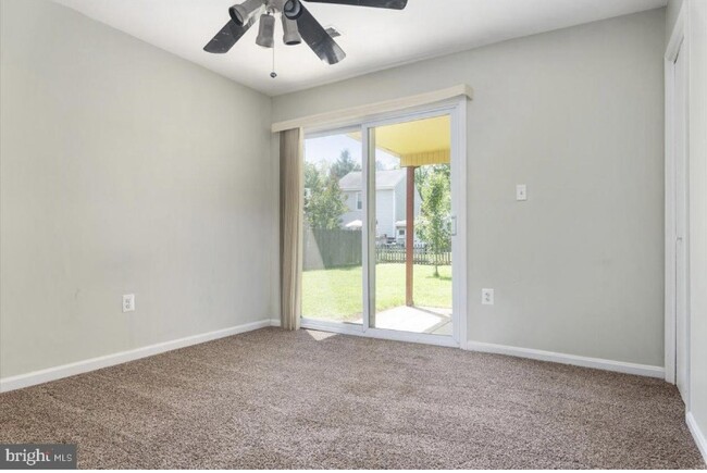 Building Photo - 1630 Revell Downs Dr