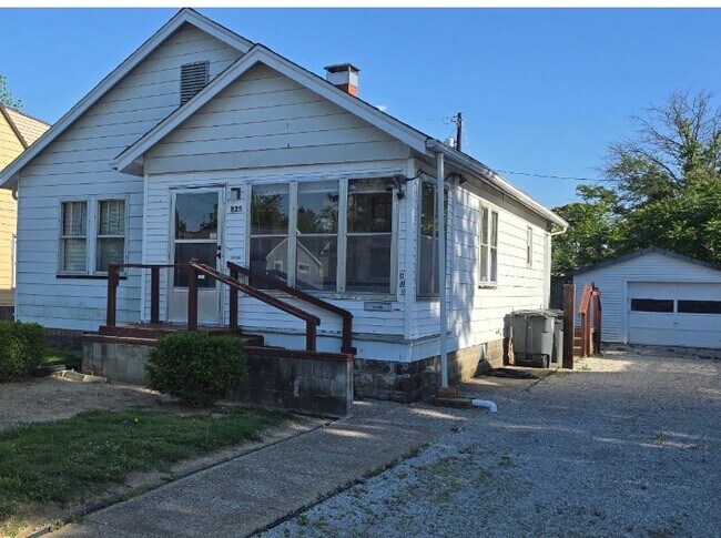 Foto del edificio - 825 Negley Ave