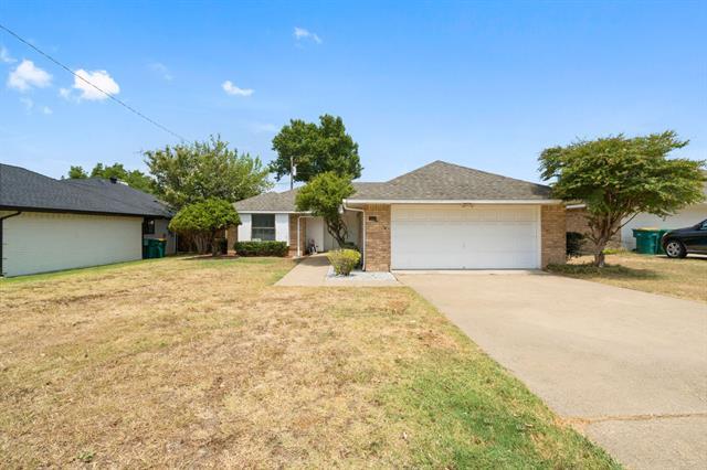 Building Photo - 750 Rosehill Ln
