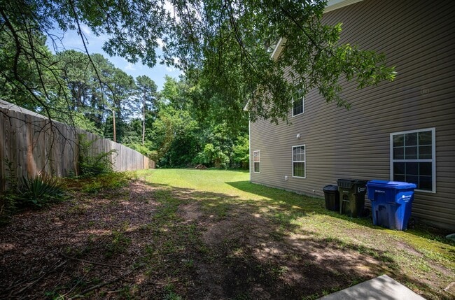 Building Photo - Spacious 4-Bedroom Home in Durham’s Milan ...