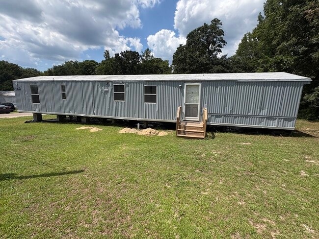 Building Photo - 7219 Frost Ave