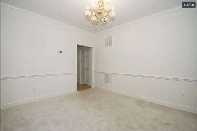 Building Photo - 317 Chamborley Dr