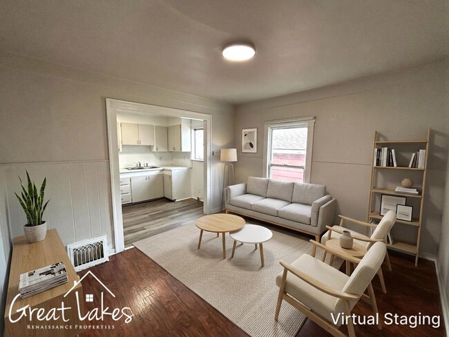Building Photo - Charming 2 Bedroom 1 Bathroom now available for rent