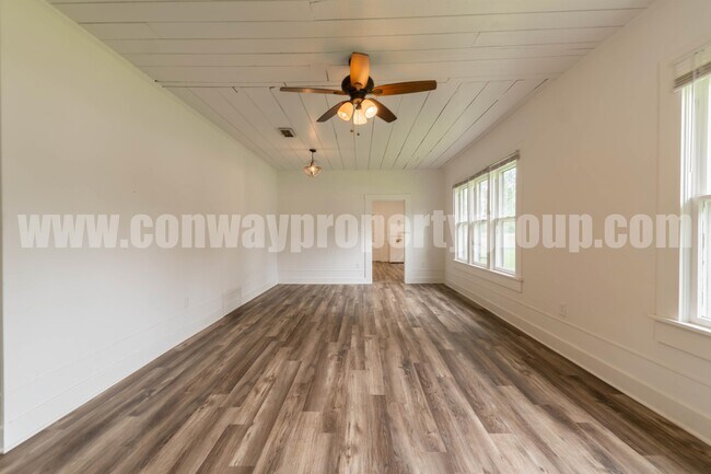 Foto del edificio - 1404 Clifton St