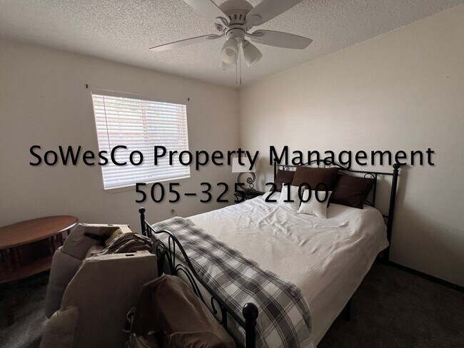Foto del edificio - 5512 E Beech St
