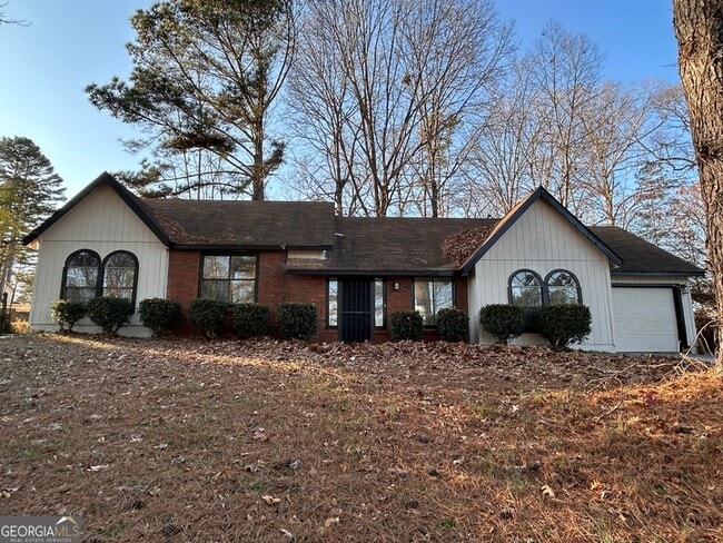 Building Photo - 3821 River Rd