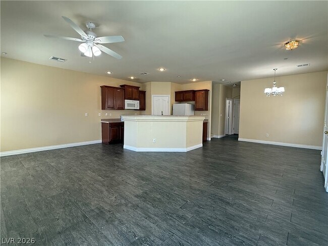 Foto del edificio - 6359 E Elwood Mead Ave