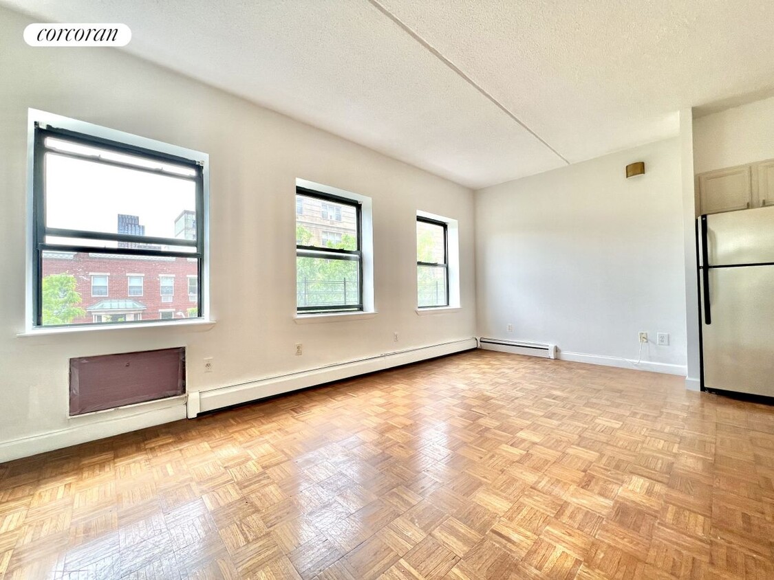 57 E 118th St, New York, NY 10035 - Room for Rent in New York, NY ...