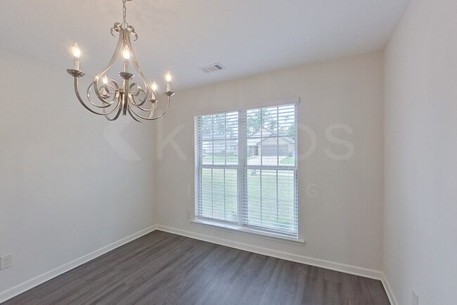 Foto del edificio - 1016 Dawsons Ml Ln