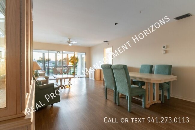 Foto del edificio - 4813 Independence Dr