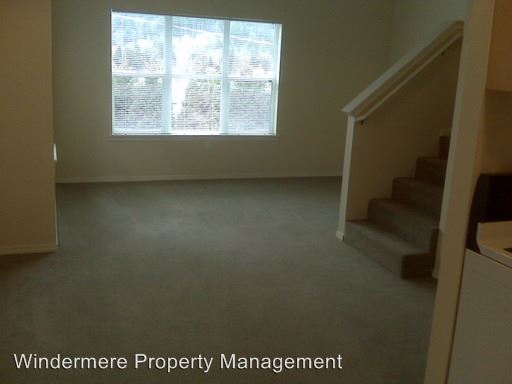 Building Photo - 4020 Byron Ave