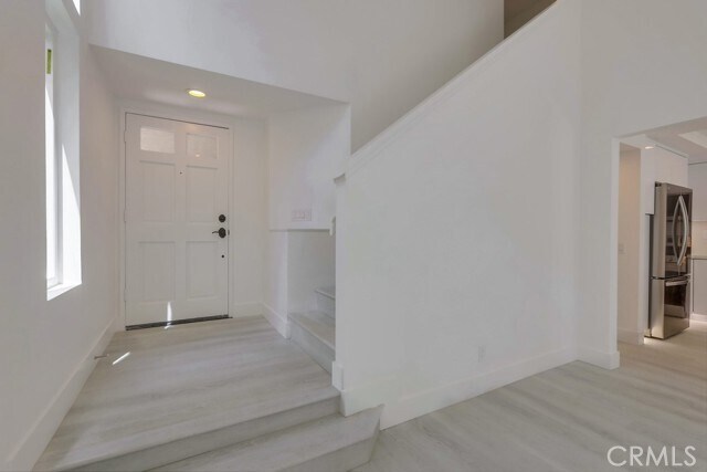 Building Photo - 163 Stanford Ct