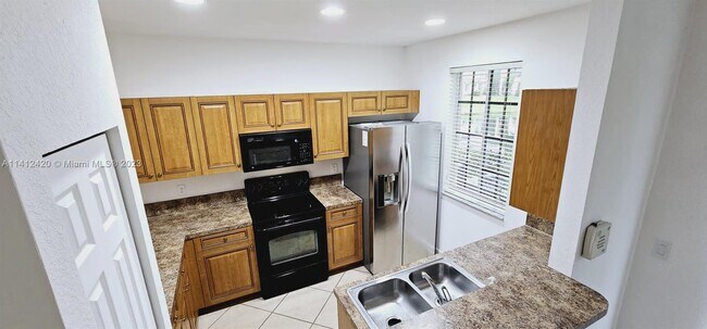 Building Photo - 973 Tortuga Dr
