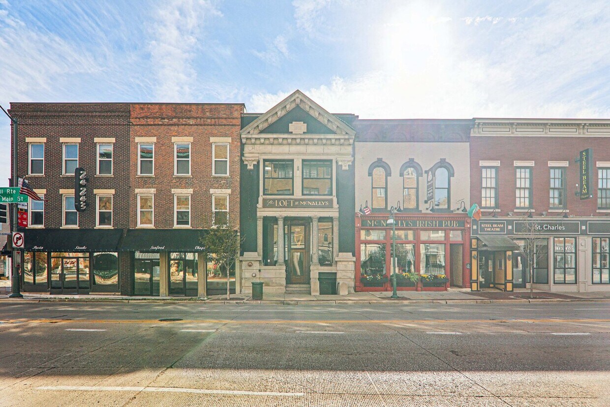 Foto principal - 107 W Main St