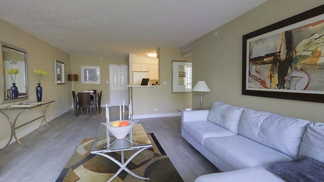 Flamingo South Beach North And Towers Apartments Miami 1br 1ba Lenox B Flamingo South Beach North And Towers