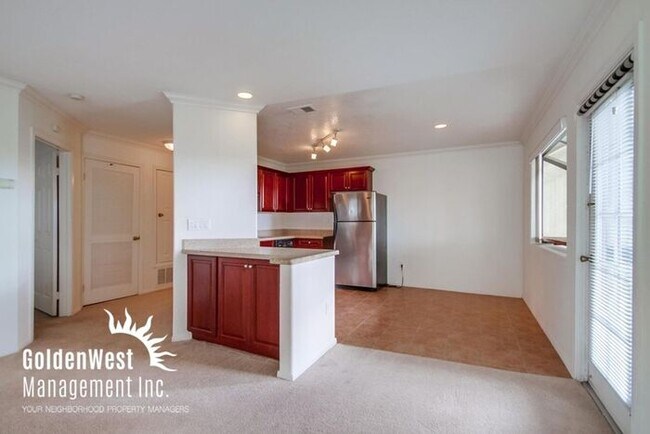 Building Photo - Beautiful 1Bdm 1Ba Condo in Oceanside