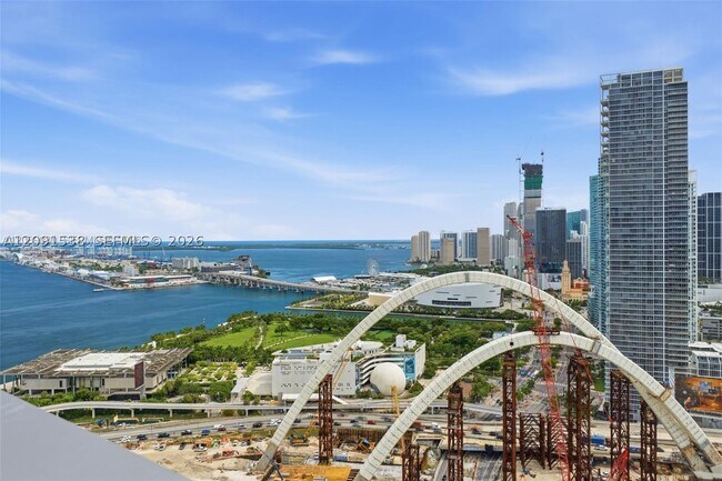 Building Photo - 1400 Biscayne Blvd
