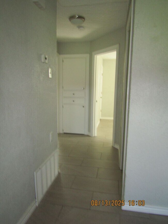 Building Photo - Move In Special: $200 off on The First Ful...