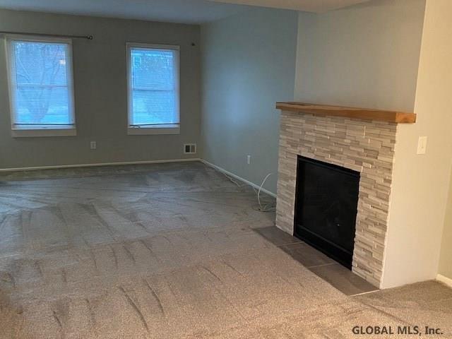 Building Photo - 59 Huntwood Dr