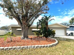 Building Photo - 1830 Lady Mary Dr