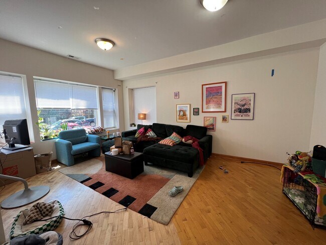 Sala de estar - Greenleaf-Paulina Apartments