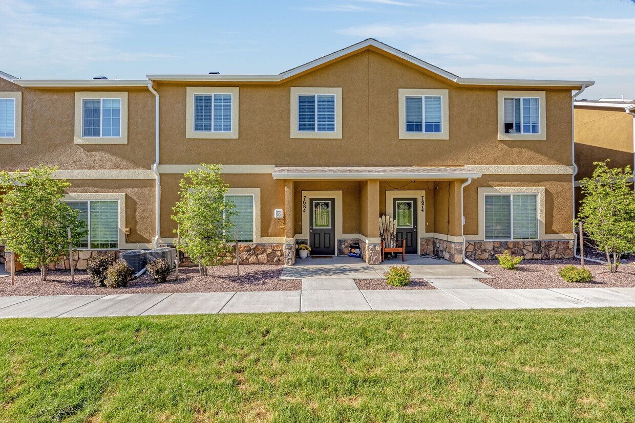 Foto principal - Welcome to The Pines at Forest Meadows 3 B...