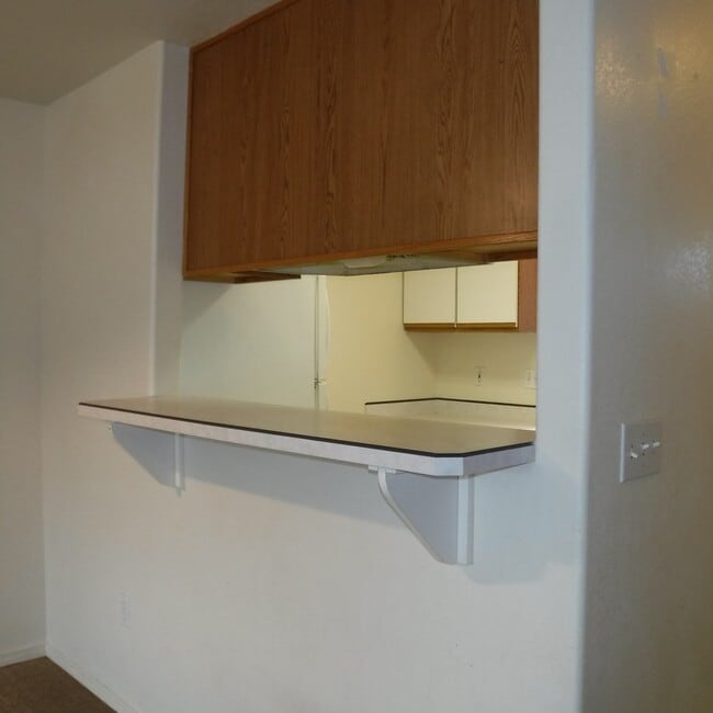 Foto del edificio - 2 Bed/2.5 Bath Unit in SW Redmond Fourplex