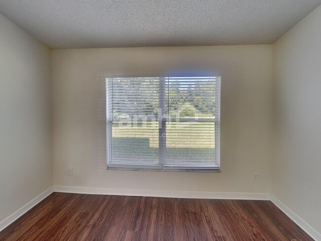 Building Photo - 13231 Moonflower Ct