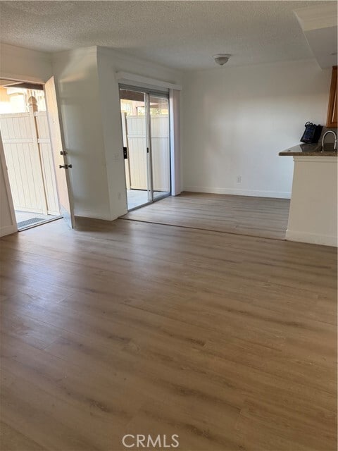 Building Photo - 990 Margarita Dr