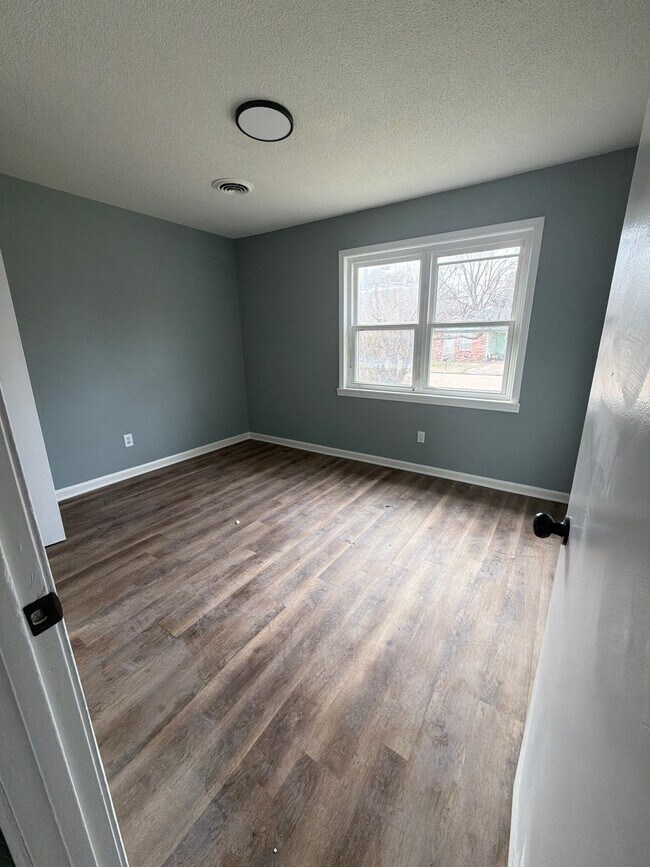 Foto del edificio - 150 Tisdale St