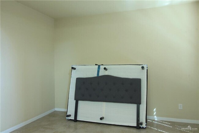 Building Photo - 2701 San Esteban St