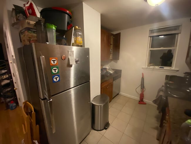 Foto del edificio - 10 Parker Hill Ave