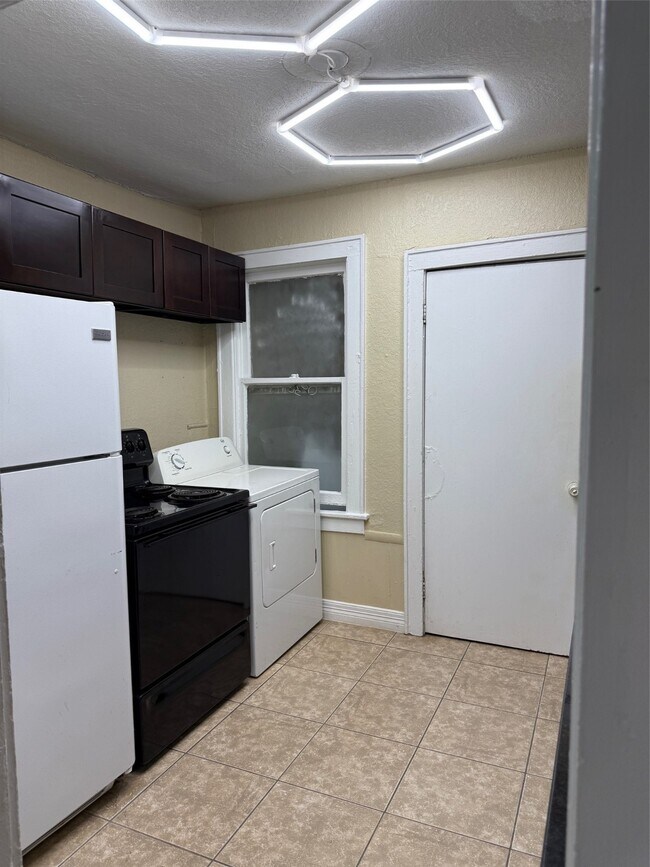 Foto del edificio - 5106 Jackson St