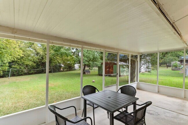 Foto del edificio - 564 Glade Park Loop