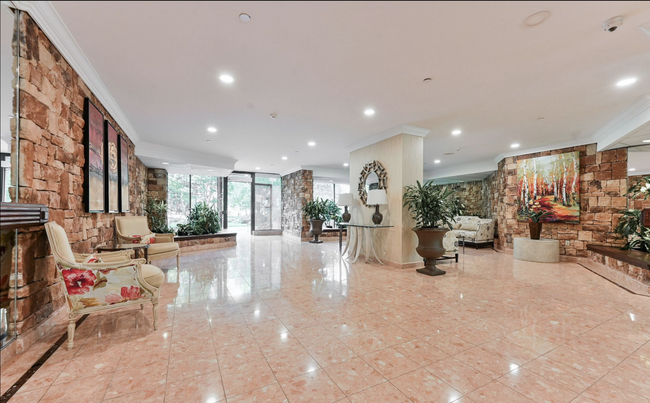 Building Photo - 2350 Bridletowne Cir