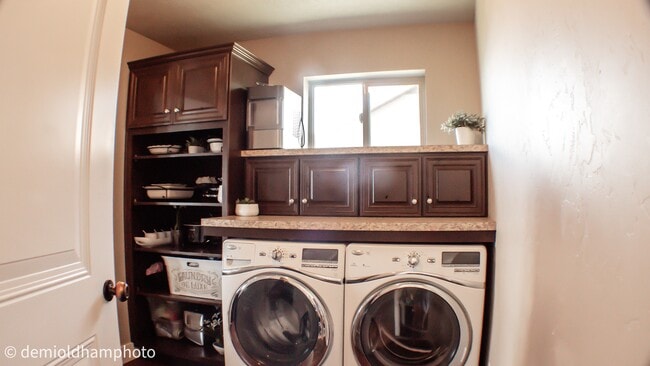 Building Photo - 511 S 700 E