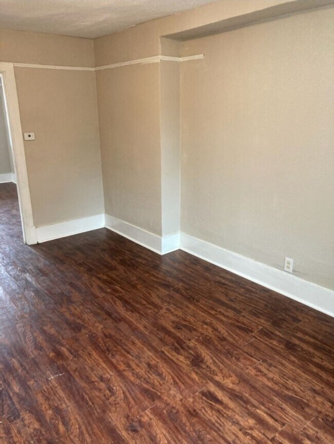 Foto del edificio - Renovated Home Available For Rent In Arnold