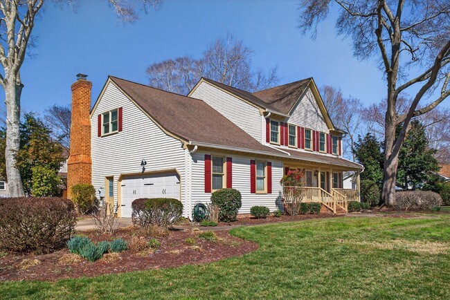 Foto del edificio - 5 Bed, 2.5 Bath Home in the Heart of Red Mill Farms