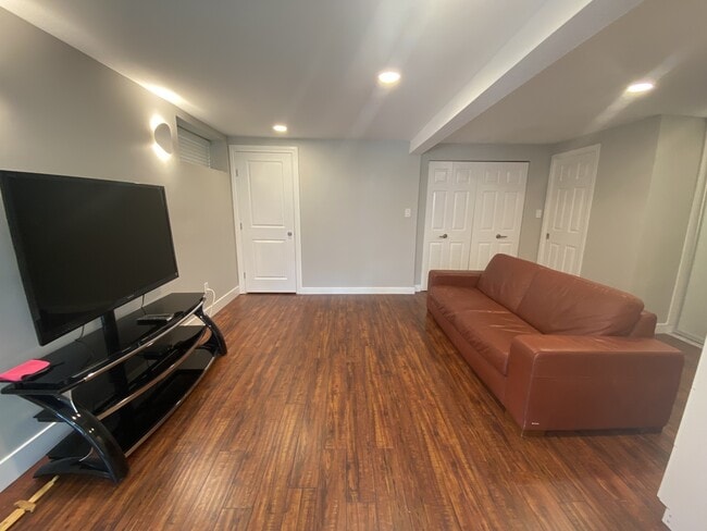 Photo du bâtiment - 2068 W 44th Ave