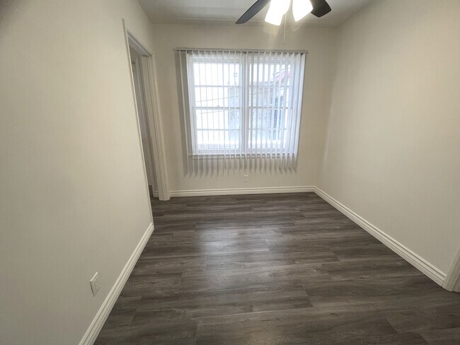 Foto del edificio - 3757 S Bentley Ave