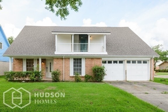 Primary Photo - NOW AVAILABLE! 15915 Ridgerock Road, Misso...