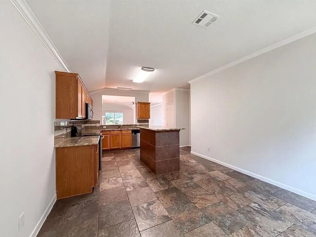 Building Photo - 2324 Glenhaven Dr