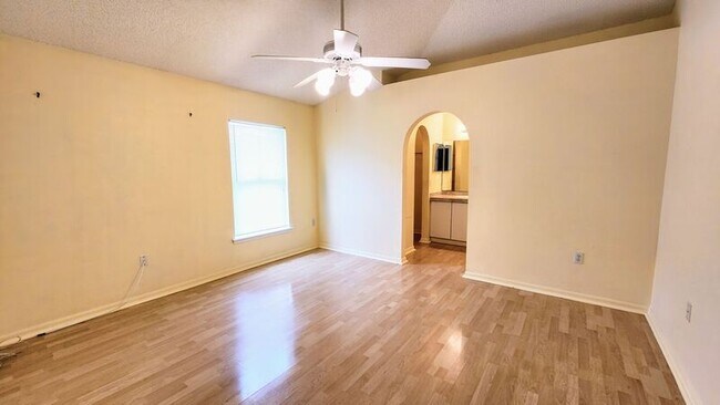 Foto del edificio - 1537 Slash Pine Ct