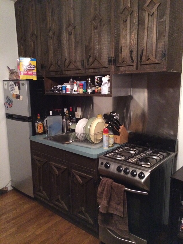 Foto principal - 514 E 12th St