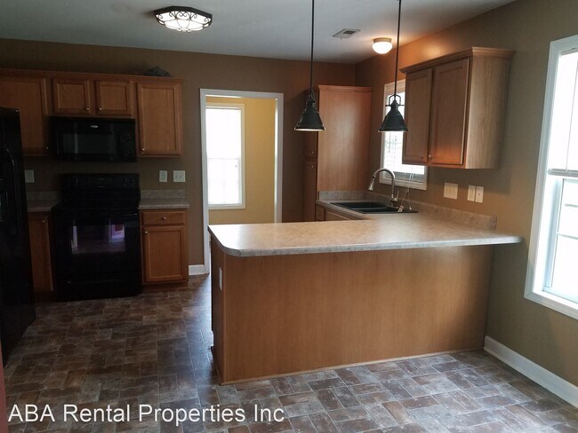 Foto del edificio - 3 br, 2 bath House - 215 Rudolph Lane