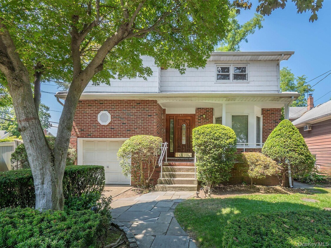 Foto principal - 45 Inwood Rd